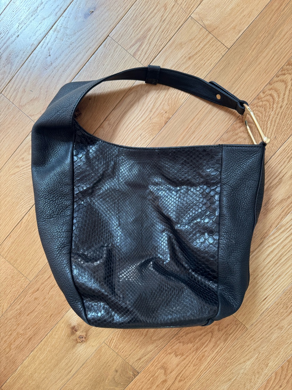 Gucci Greenwich Python & Pebbled Leather Hobo Bag Black with Gold Hardware